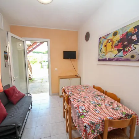 Casa Marina-3 By Interhome شقة *